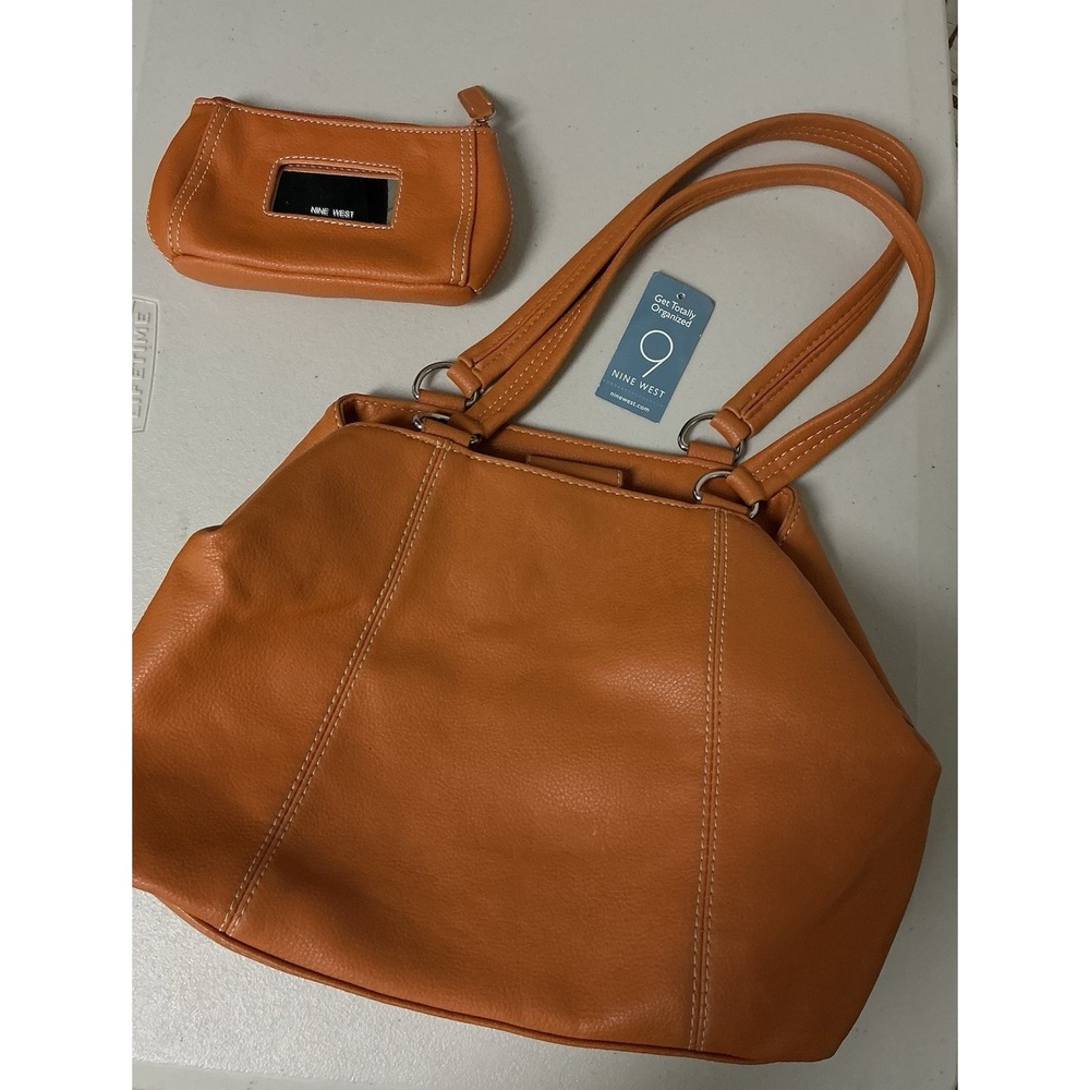 Nine West Autumn Sunset Tangerine Handbag (Pre-Owned) w/ Makeup Purse